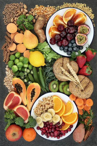 Selección de alimentos dietéticos saludables de alta fibra —  Fotos de Stock