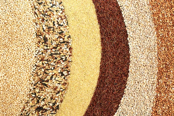 Здоровое питание с супер зерном — стоковое фото