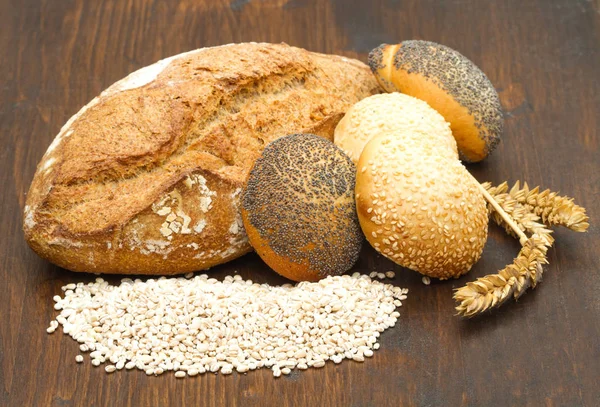 Healthy multi grain bread on wood — Stock Photo, Image