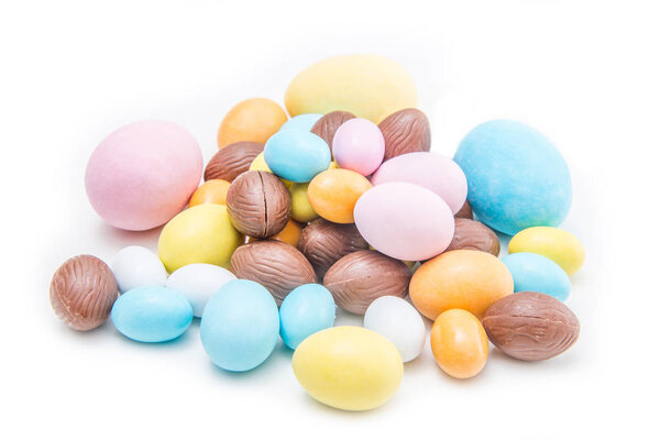 группа пасхальных яиц
