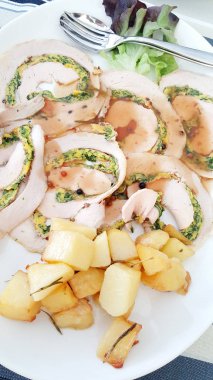 Kavrulmuş Dana rostosu fırında patates 