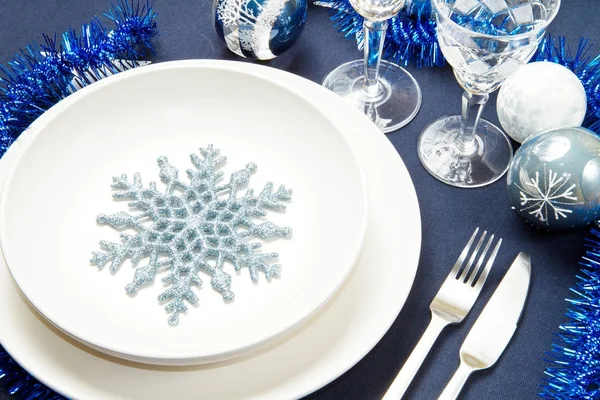 A decorated christmas table — Stock Photo, Image