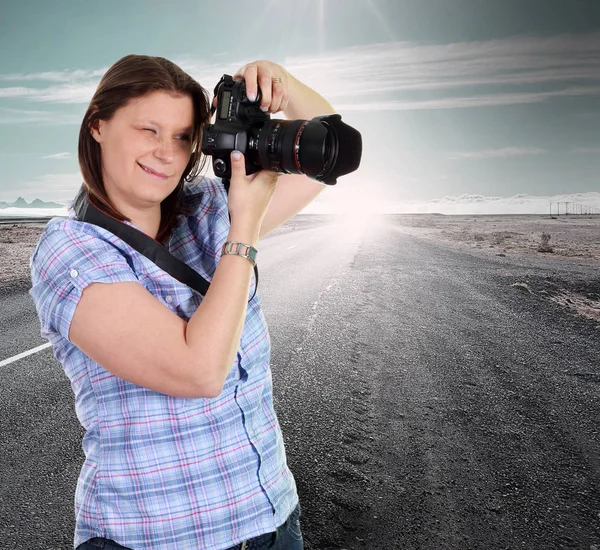Photograher on the road — Stock Photo, Image