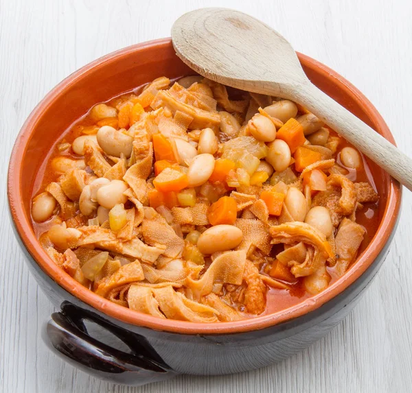 Platter with tripe and beans — Stock Photo, Image