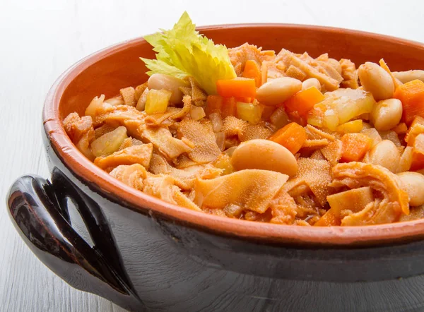 Bandeja con callos y frijoles — Foto de Stock