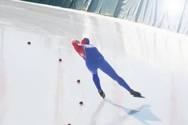 速度滑冰在冰上 — 图库照片