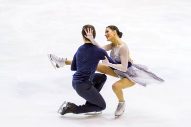 Milan - Aralık 16: Charlene Guignard ve Marco Fabbri sırasında Agor Buz Sarayı, dans çift üzerinde Aralık, 2017 üzerinde Milan'da sınıflandırılmış secondo İtalyan şampiyonasında 2018