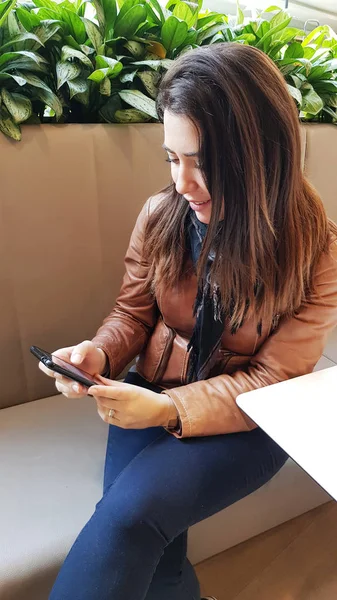 Woman Sit Bar Look Mobile Phone — Stock Photo, Image