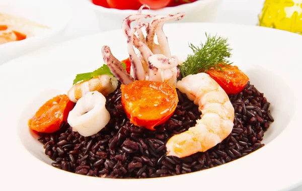 Arroz Negro Con Calamares Gambas Tomates — Foto de Stock