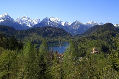 Hohenschwangau ve Alpsee Gölü