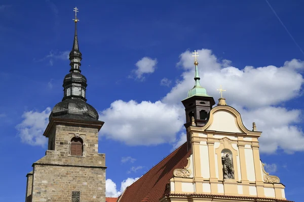 Neogotycki Kościół Najświętszej Maryi Panny i klasztor w Pilźnie — Zdjęcie stockowe