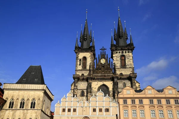 St. Teyn gotische kathedraal, Praag — Stockfoto