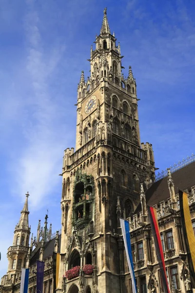 New Town Hall (Rathaus) in Marienplatz — Stock Photo, Image