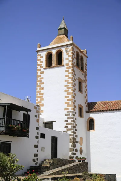 Cathedral of Saint Mary of Betancuria in Fuerteventura — Stock Photo, Image