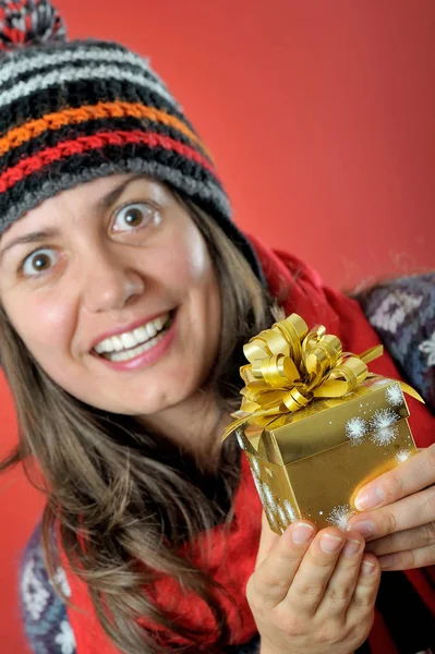 Young woman with Christmas present box — Stock Photo, Image