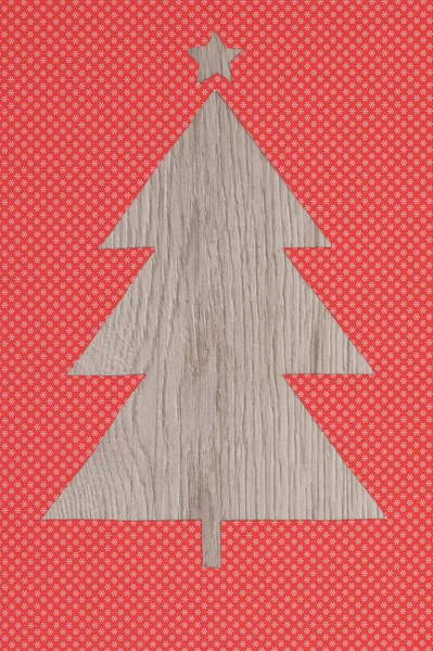 有木制背景的圣诞树形状 — 图库照片
