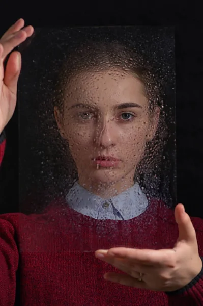 Young Girl Standing At The Rainy Window — Stock Photo, Image