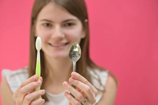 Young Woman Choose Cleaning Tongue — Stock Photo, Image