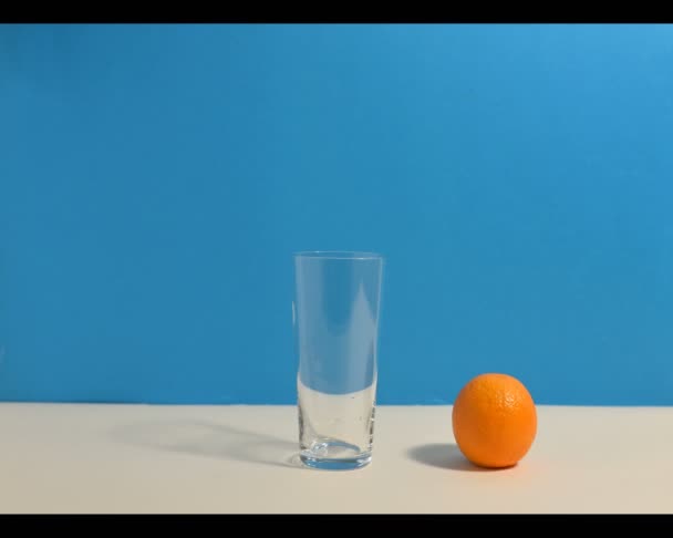 Πορτοκάλι Ένας Χυμός Καρότου — Αρχείο Βίντεο