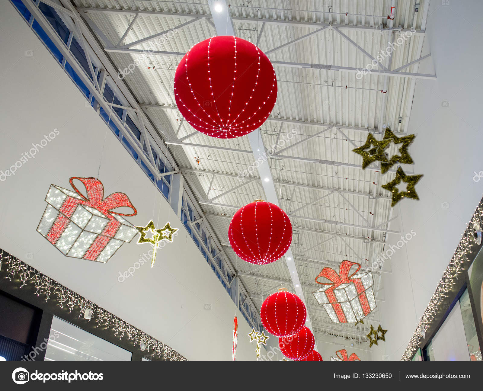Shopping Mall On The Ceiling Hanging Holiday Xmas Decoration
