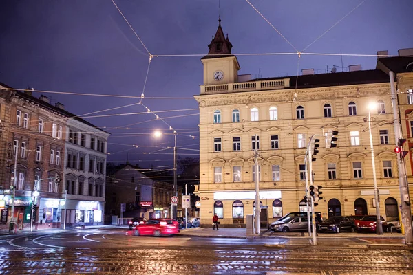 Πράγα, Τσεχική Δημοκρατία - 17 Μαρτίου 2017: Οδός νύχτα σε ένα κέντρο της Πράγας, το βράδυ — Φωτογραφία Αρχείου