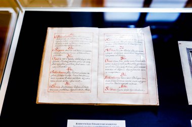 Antik theologic kitap el yazması