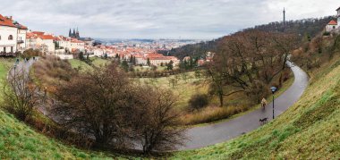 Petrin Hill Park Çek Cumhuriyeti Prag bahar görüntüleyin
