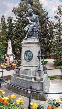 Mezar ve Wolfgang Amadeus Mozart Viyana Merkez mezarlığına Tarih Anıtı