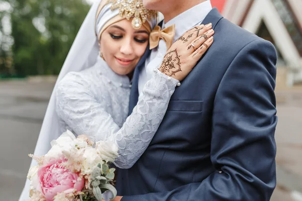 Nikah arabic Wedding Couple during the marriage ceremony — Stock Photo, Image