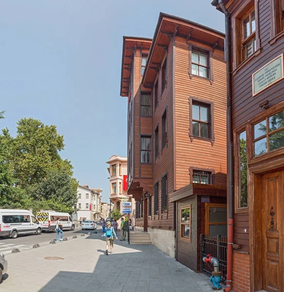 11 September 2017, Turkiet, Istanbul: gamla kvarteren i Istanbul wit — Stockfoto