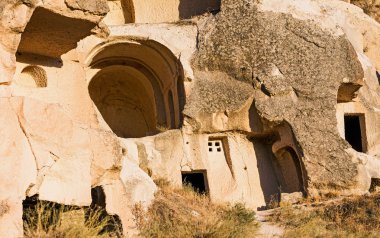 Unesco Dünya Mirası mağara kasaba Cappad içinde volkanik tüf yapılmış