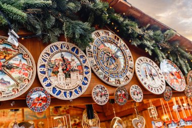 Noel Market Prag astronomik saatler reprodüksiyonları Hediyelik eşya