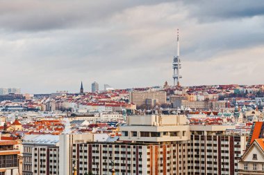 Prag şehir çatılar Tepesi'nden görünümünü