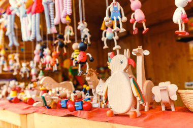 Stok Satılık ahşap eğitici oyuncaklar