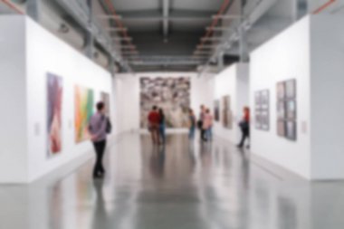 insanların modern sanat ve boya Center'da soyut bulanık görüntü