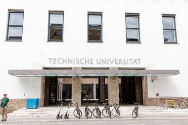 07 Ağustos 2019, Münih, Almanya: Münih Teknik Üniversitesi binası