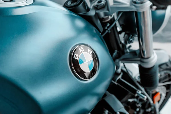 07 August 2019, Munich, Germany: Close-up BMW logo on a powerful sport bike — Stock Photo, Image