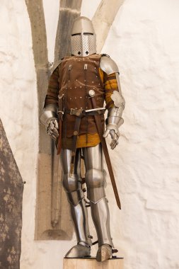 Zırh ve knight. 