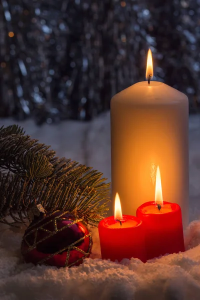 Adornos y decoraciones navideñas. —  Fotos de Stock