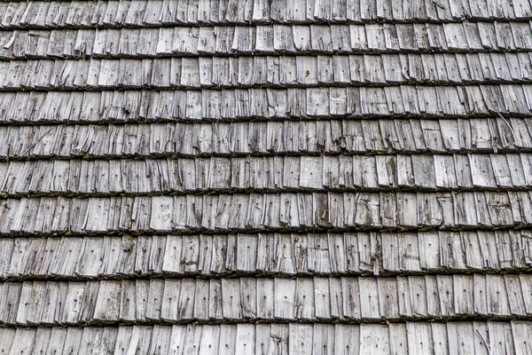 Nahaufnahme Hintergrund Dunkle Holzstruktur Traditionelles Rustikales Holzdach Aus Polen — Stockfoto