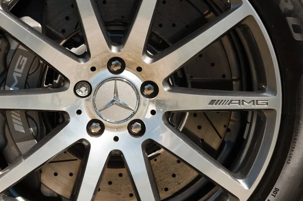 Mercedes AMG roda closeup — Fotografia de Stock