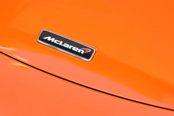 McLaren kaptur odznaka — Zdjęcie stockowe