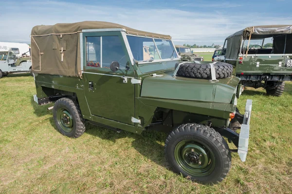 Vintage Land Rover — Stok fotoğraf