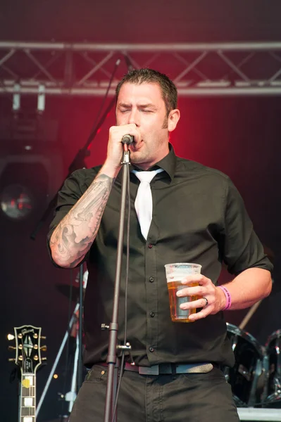 Lee Tilbury Fronting Duell Akt Hyllningsband Chilli Fighters Blandning Red — Stockfoto