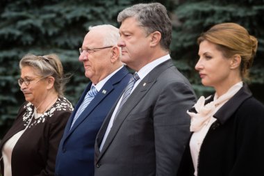 Petro Poroshenko ve İsrail Reuven Rivlin'le başkanı
