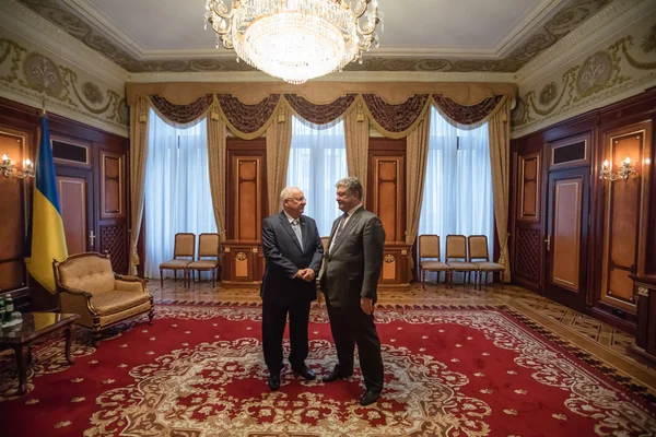 Petro Poroshenko e Presidente de Israel Reuven Rivlin — Fotografia de Stock