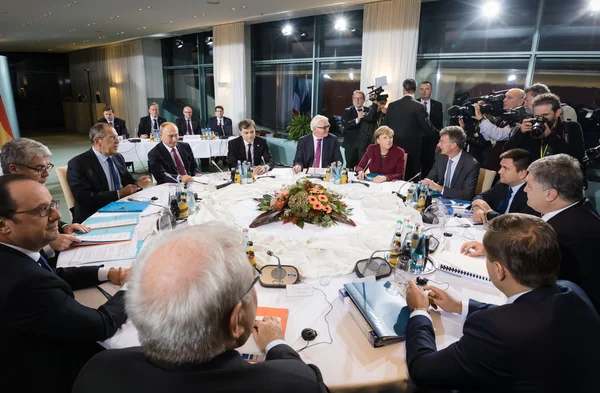 Normandiya biçiminde Berlin'da Toplantı