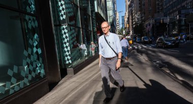 New York ve New Yorklu. Manhattan sokak sahne