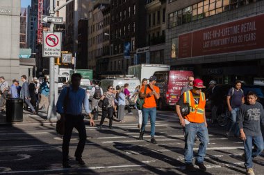 New York and New Yorkers. Manhattan street scene clipart