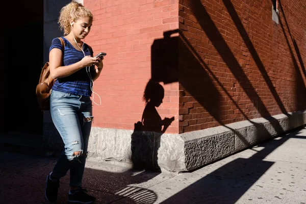 Nueva York y los neoyorquinos. Manhattan escena de la calle —  Fotos de Stock